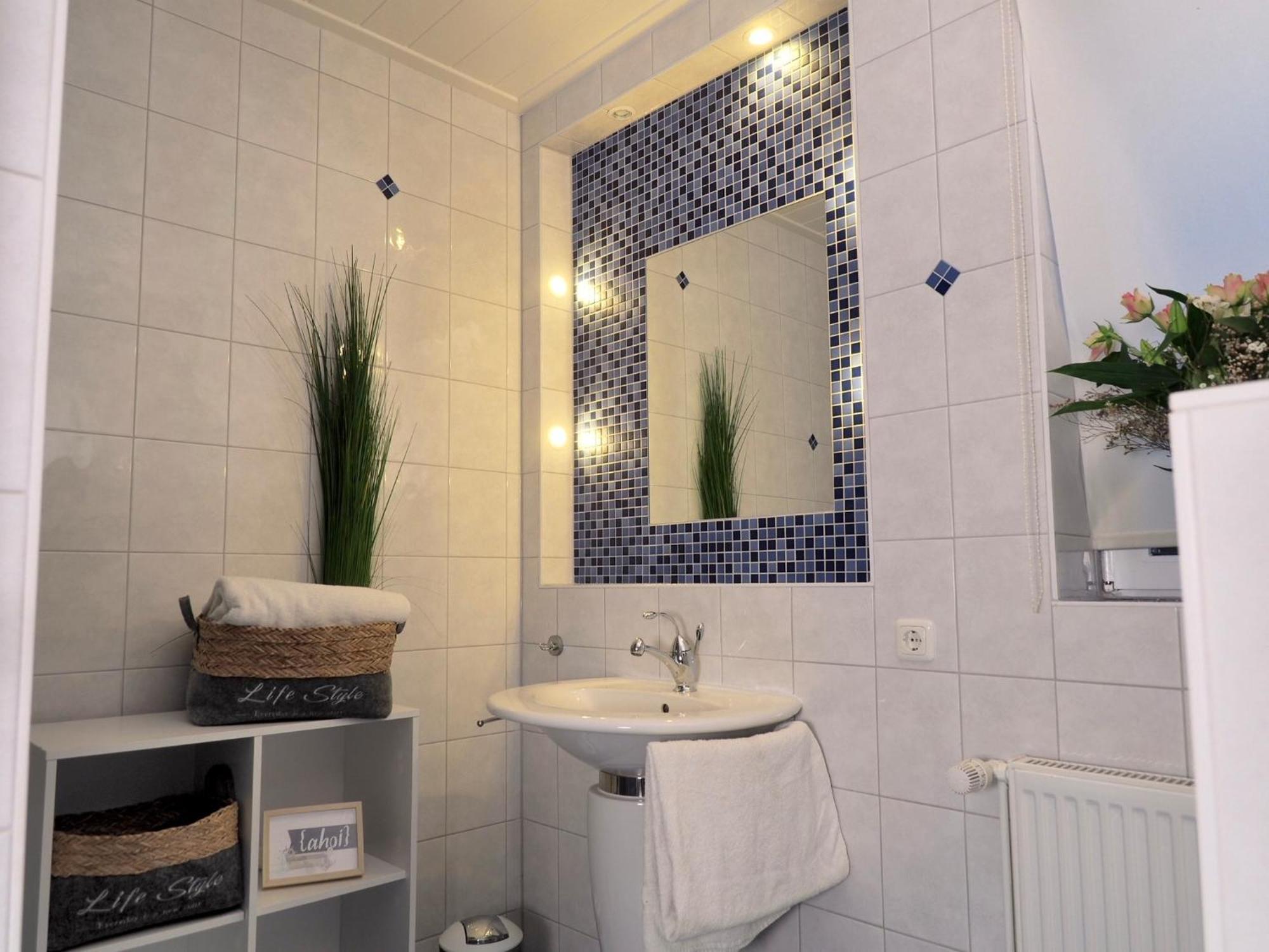 Kapitaens-Bungalow Am See Göhren-Lebbin Екстериор снимка